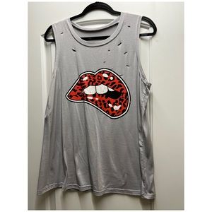 Boutique distressed lips tank